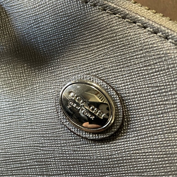 Coach Structured Bag - Picture 3 of 13